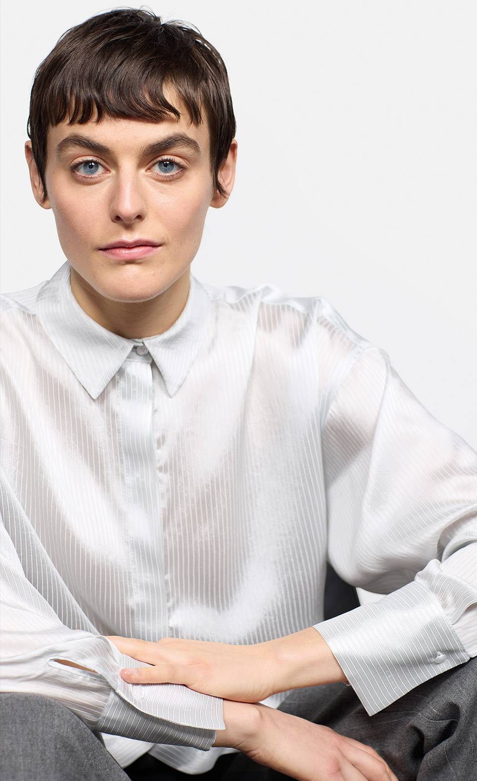 Kiefermann Mijous Gestreifte Bluse aus Seidenmaterial im Angebot