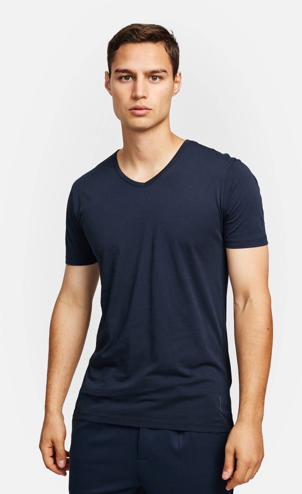 Kiefermann Darius Baumwoll-T-Shirt mit V-Ausschnitt Muttertagsangebot