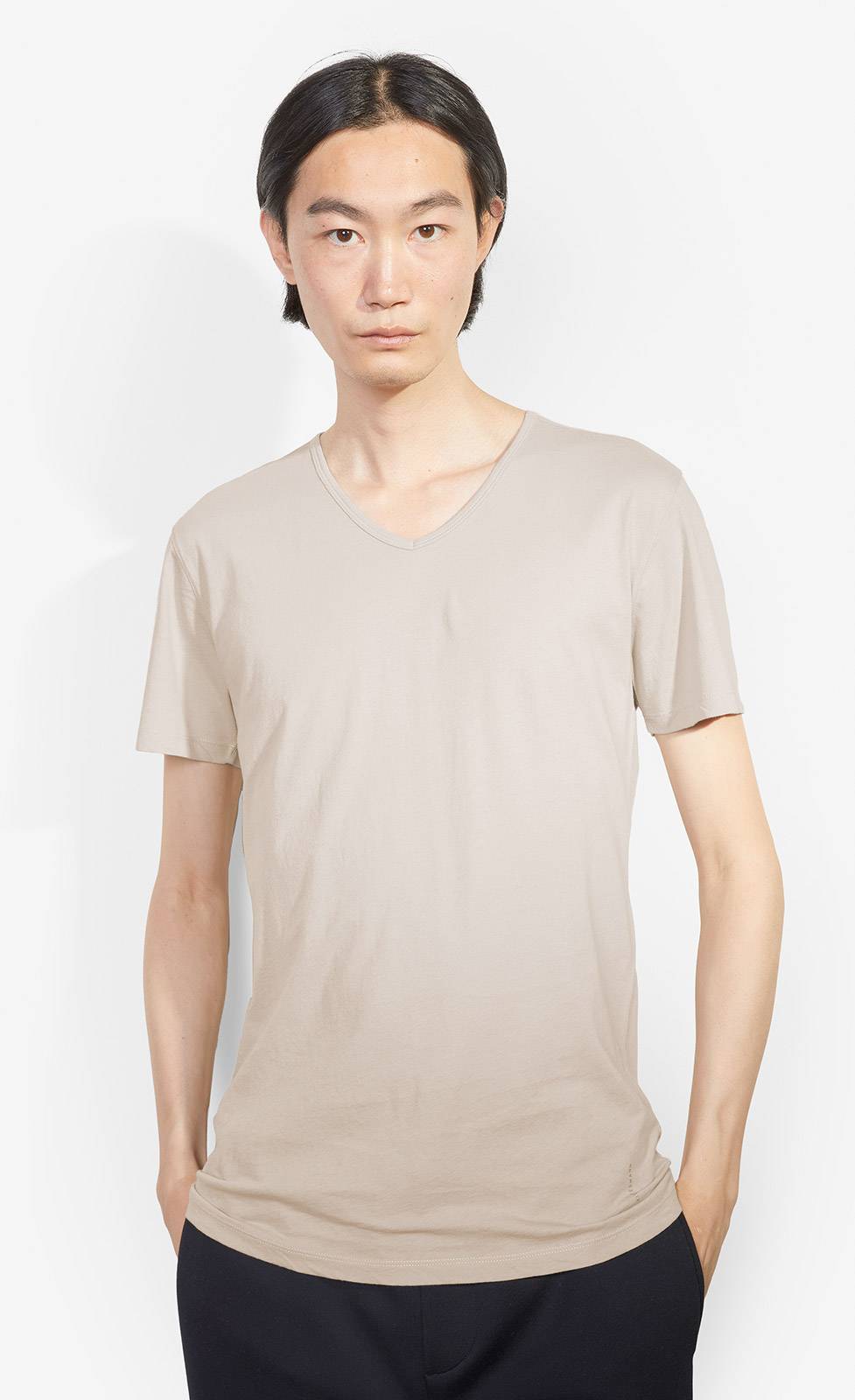 Kiefermann Darius Baumwoll-T-Shirt mit V-Ausschnitt Top Angebot