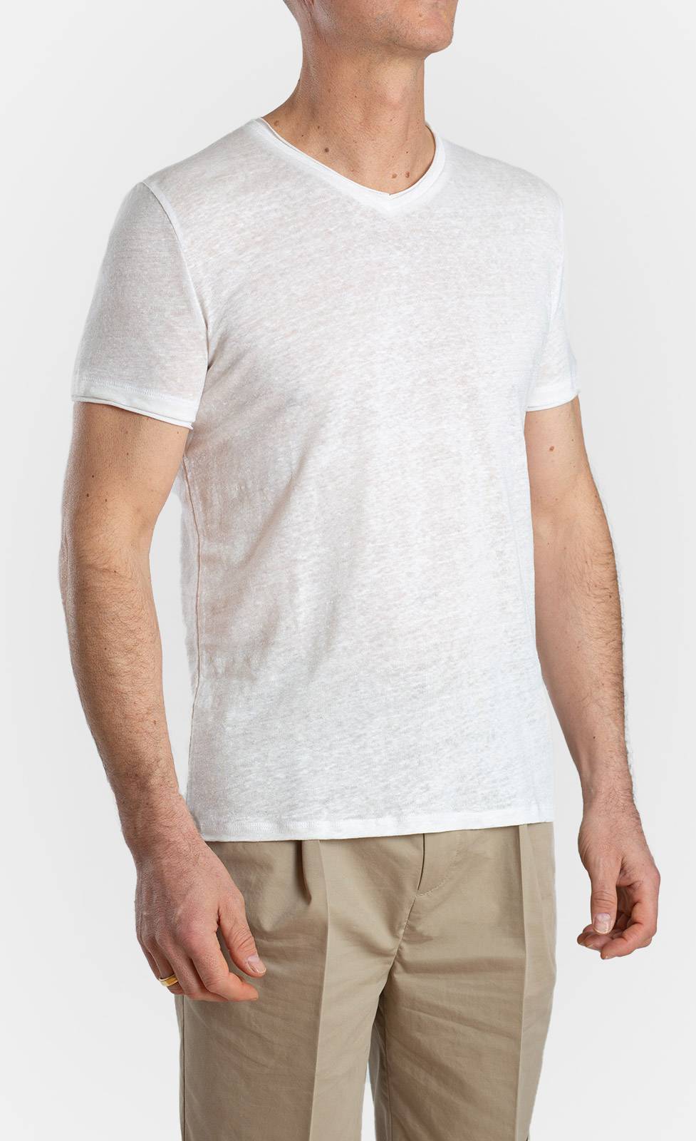 Kiefermann Flynn Leinen-T-Shirt mit V-Ausschnitt Neueste Mode