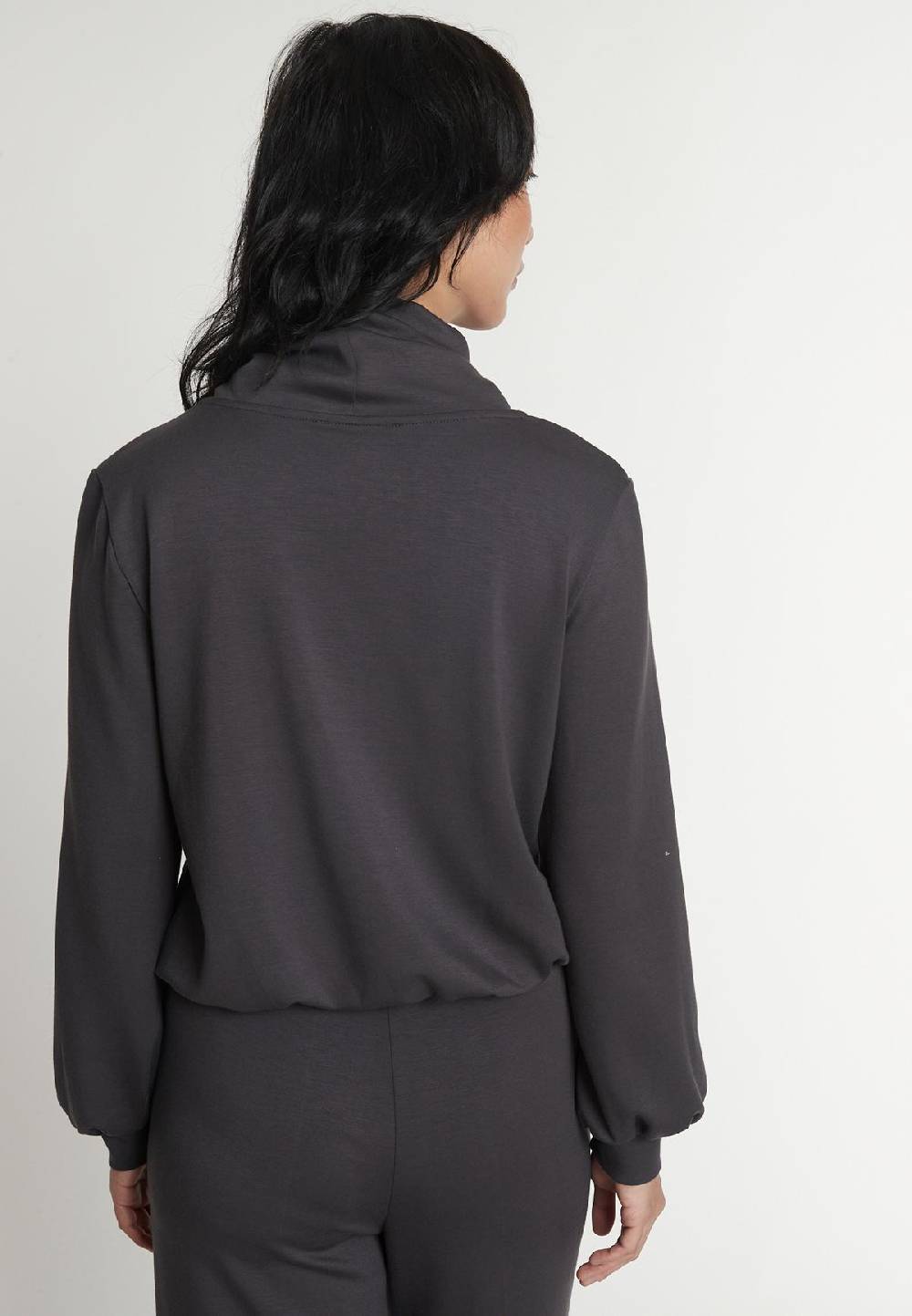 Ana Alcazar Rollkragentop Iresa Wochenangebot