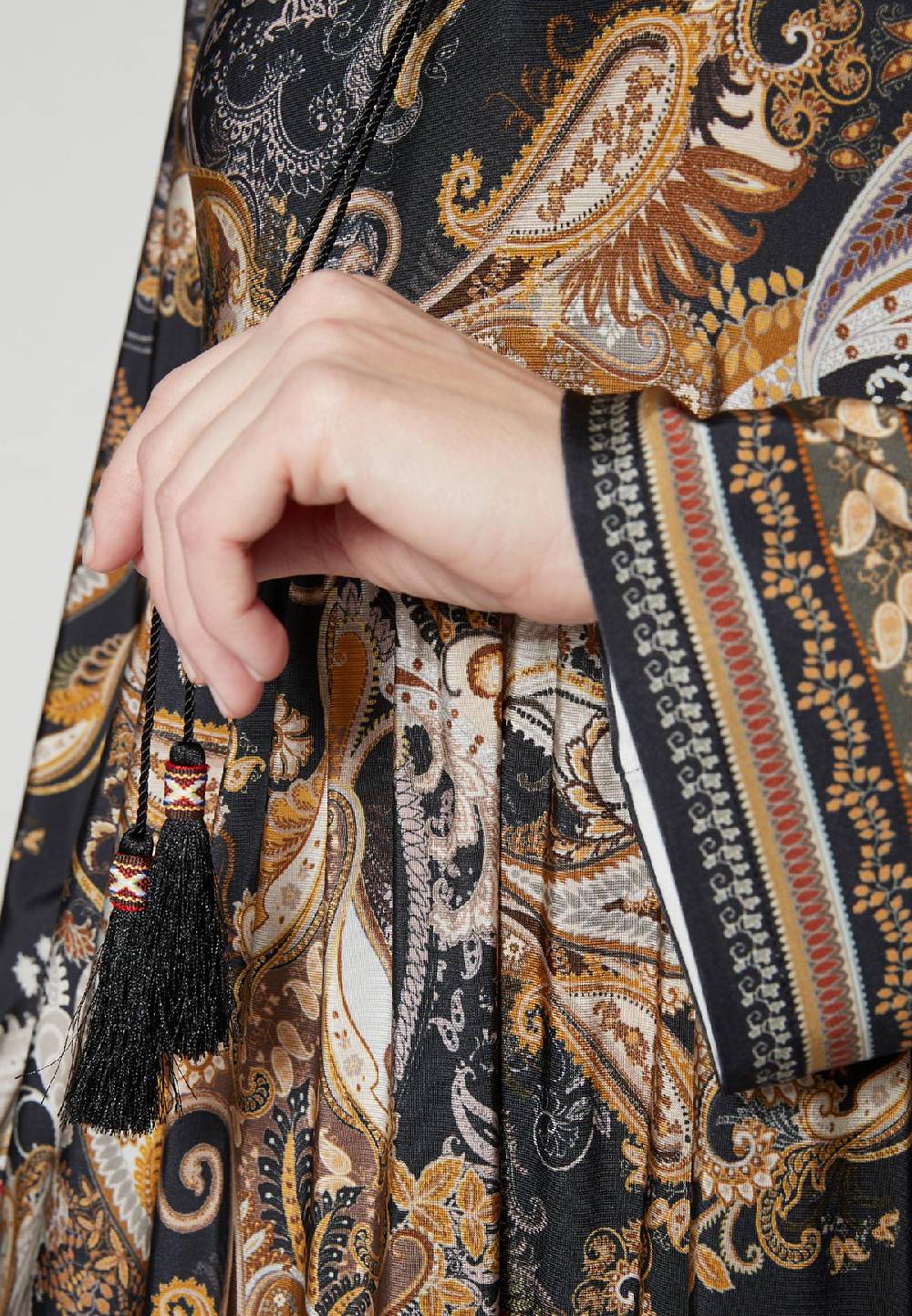 Ana Alcazar Empirekleid Hibora Begrenzte Freigabe