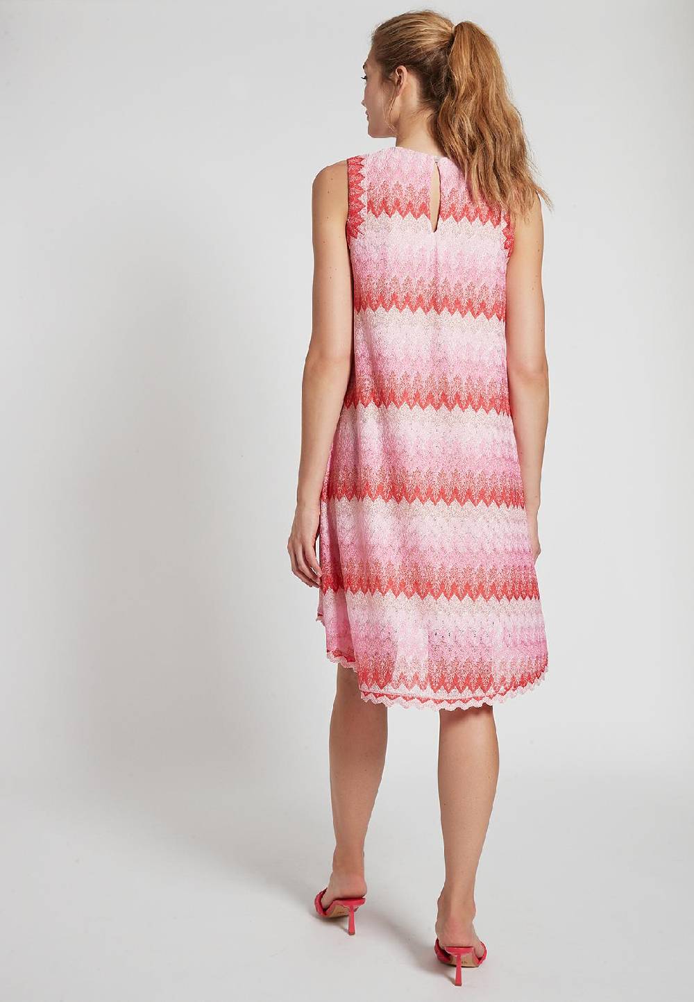 Ana Alcazar Asymmetrisches Kleid Fosina Letzter Tag