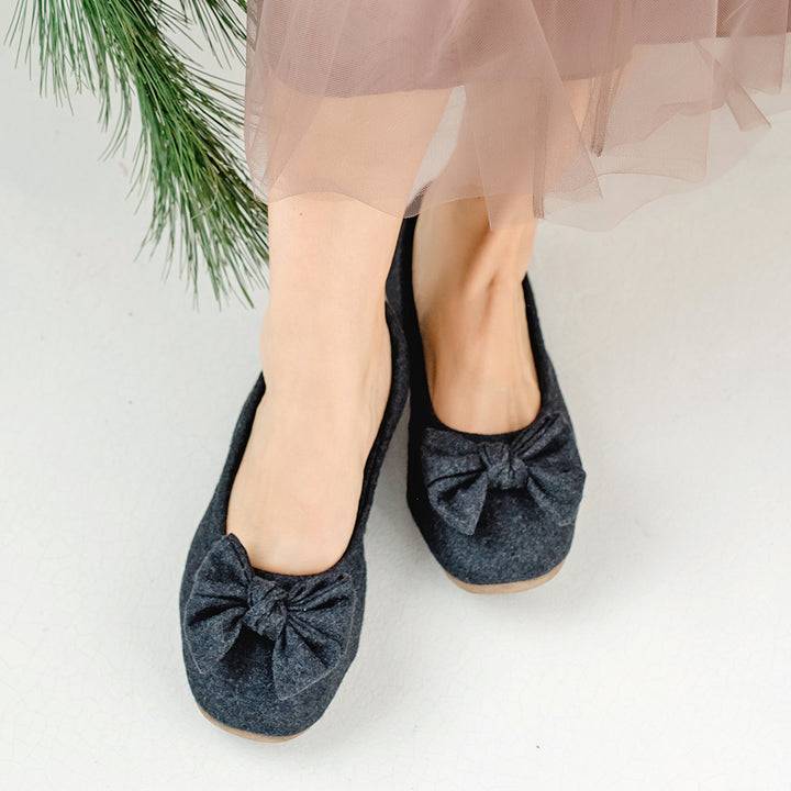 Pampuschen Daisy wool anthrazit Fabrikpreis