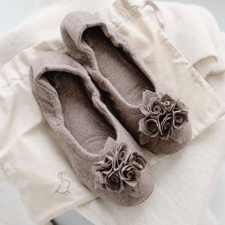 Pampuschen Grace wool trüffel Neueste Mode