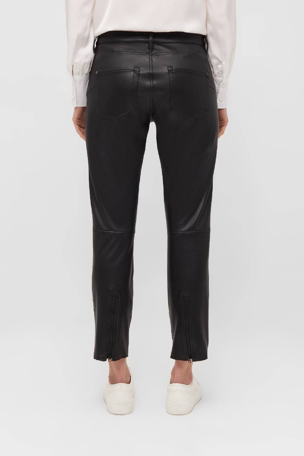 Raffaello Rossi 5-Pocket Slim verkürzt -7/8 Mid Waist schwarz: KASIA 7/8 Rabatt