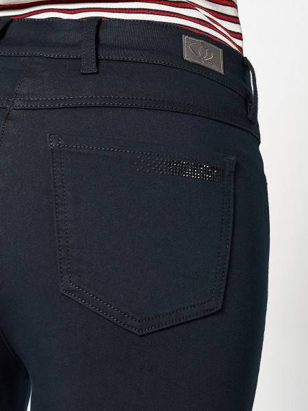 TONI Fashion Style »be loved« dark blue Farbechte Slim-Fit Nur noch ein Tag übrig