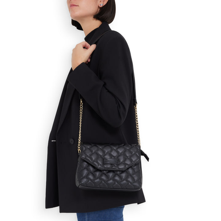 Remonte Artikelnummer Q0627-00 remonte Handtasche glanzschwarz Clearance-Verkauf