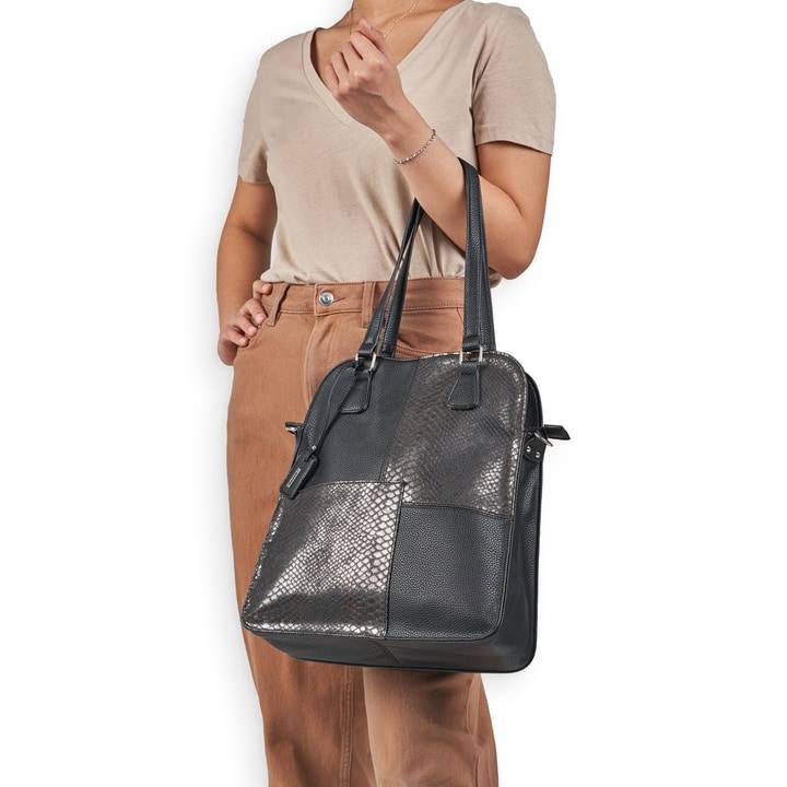 Remonte Artikelnummer Q0623-01 remonte Handtasche glanzschwarz Rabatte dieses Monats