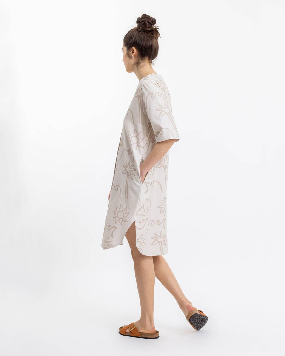 Rotholz Beachside Kaftan Kleid Off-White Neuheiten