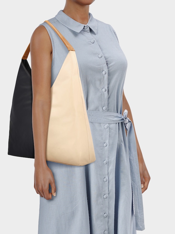 Picard Picard Beuteltasche 'Anna' in Schwarz Flash Sale