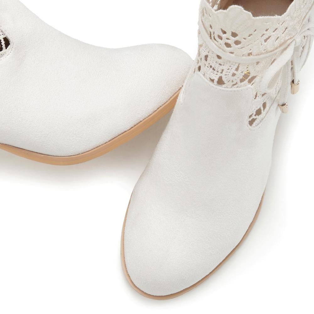 LASCANA High-Heel-Stiefelette »Trachten-Schuh Dirndl-Schuh « mit modischer Spitze und bequemen Blockabsatz Ankle Boot Stiefel online kaufen Discount Store für neue Produkte
